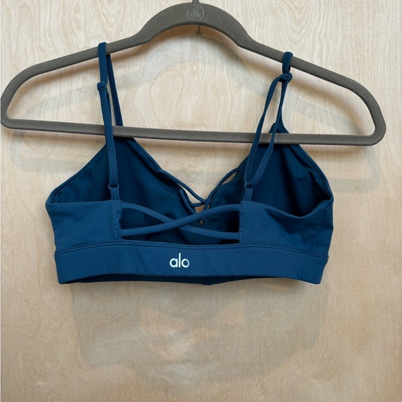 ALO Yoga Other - ALO Yoga Women's Blue Strappy sports bra M